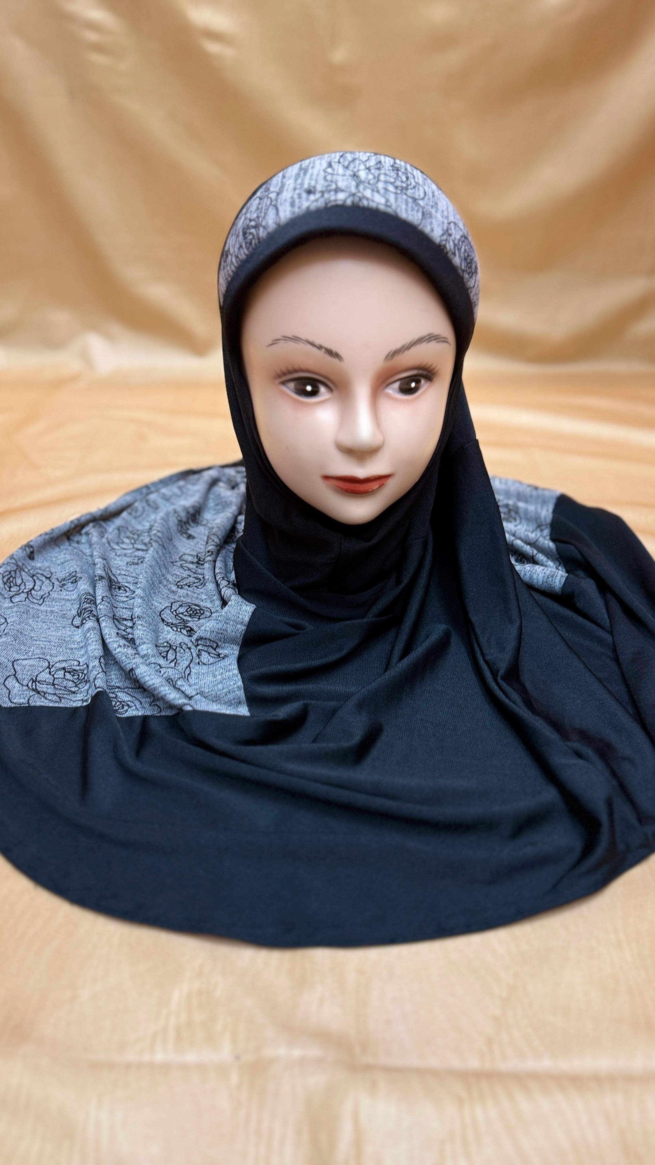 Ready to wear Elevate your ethnic look with our Two-Tone Makhana - size xl