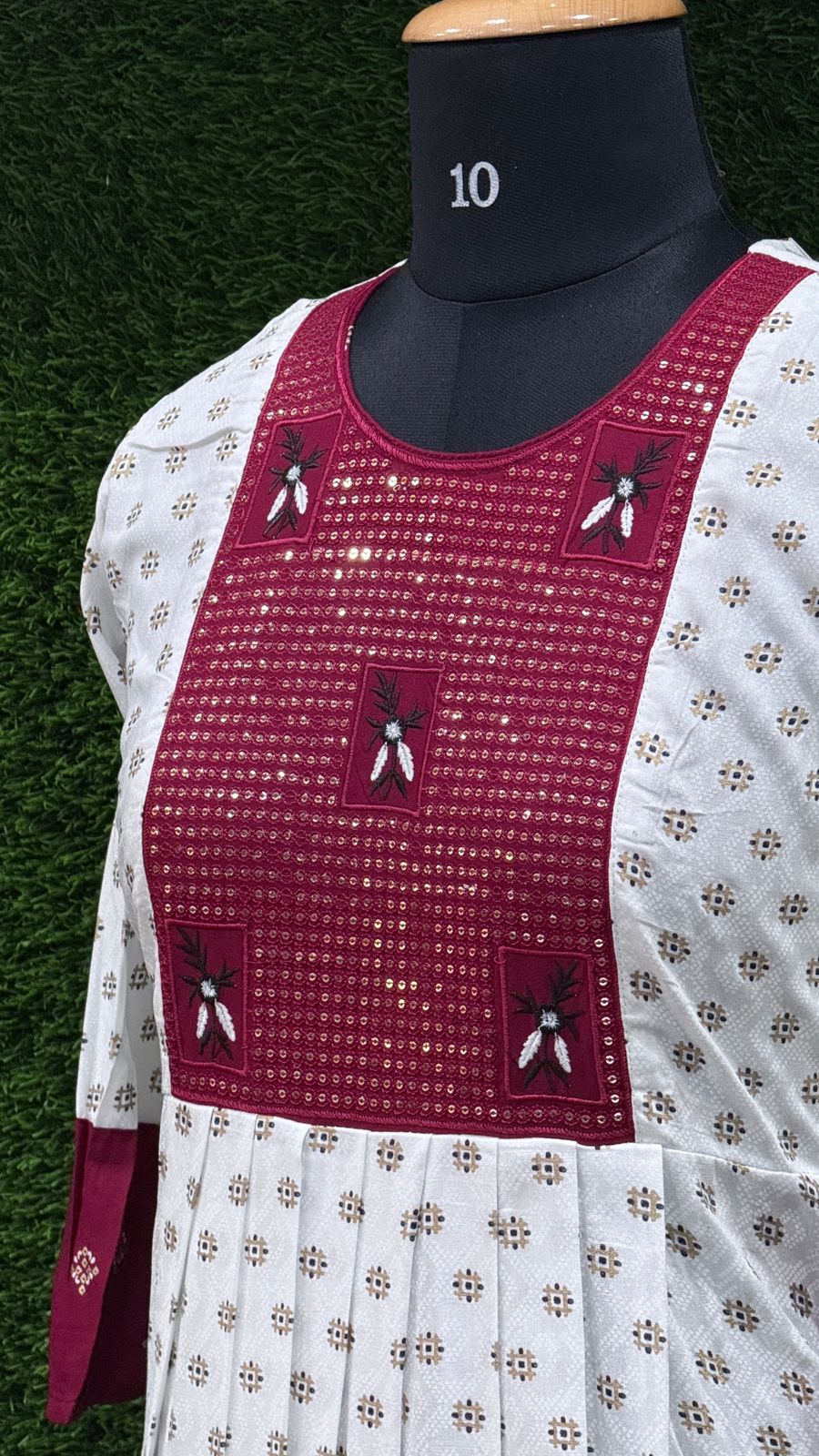 Effortless Ethnic Style: Maroon Premium Kurti