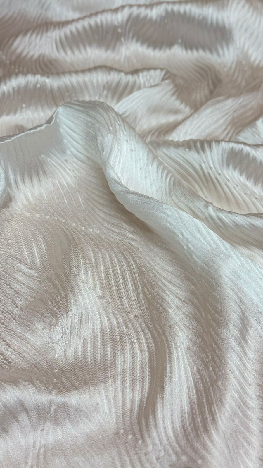 Premium White Satin Textured Hijab – Elegant Modest Wear