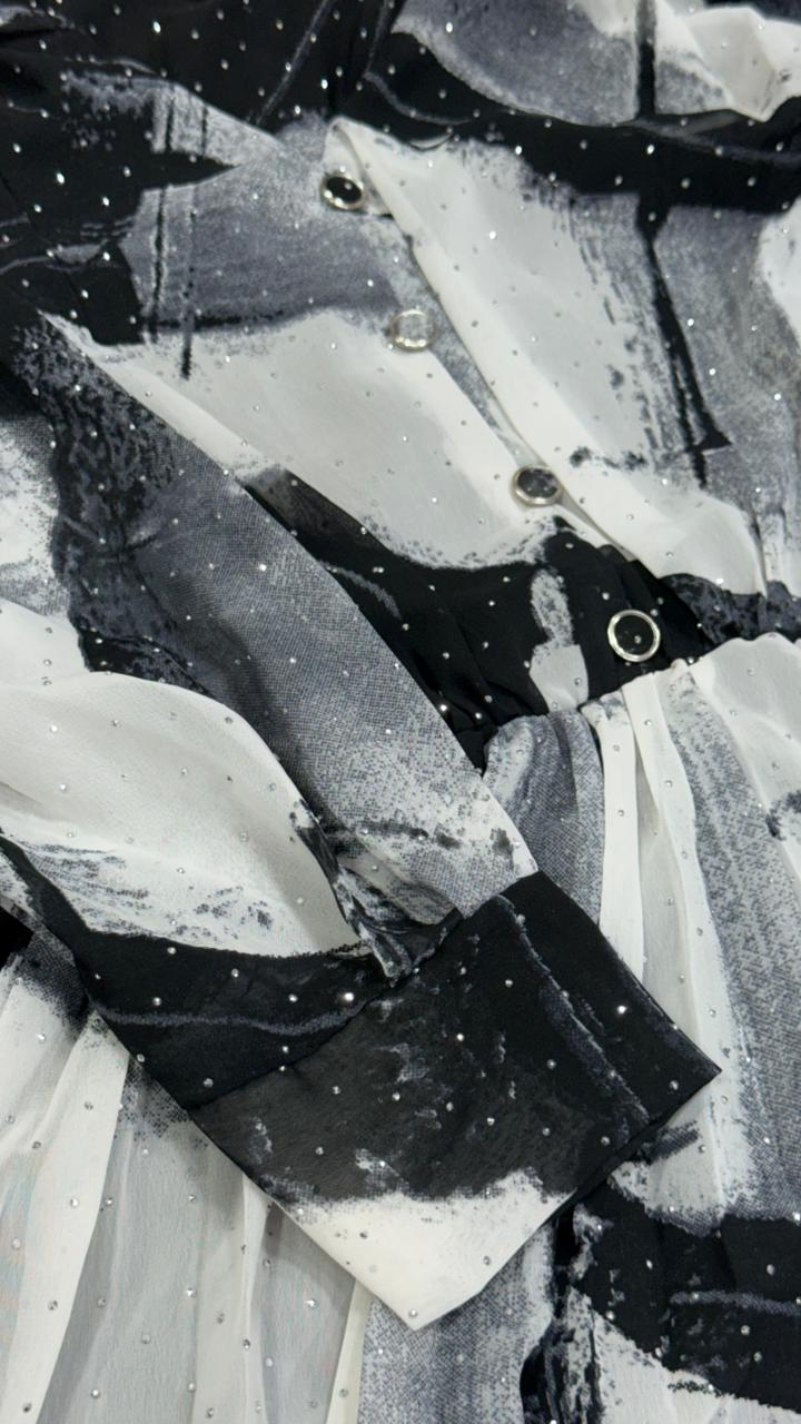 Black & White Abstract Print Chiffon Maxi Dress | xl 