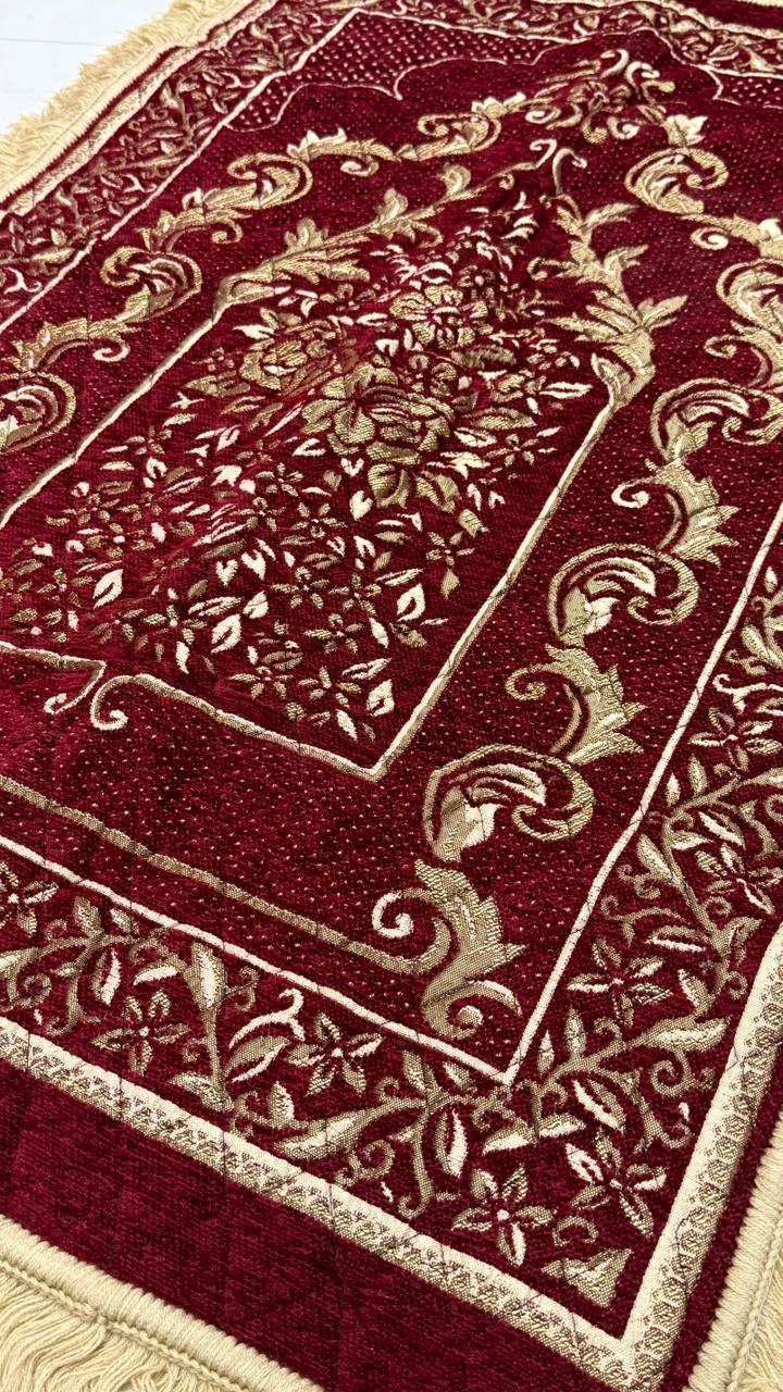 Luxury Velvet Musallah Prayer Mat – Soft & Comfortable for Daily Salah