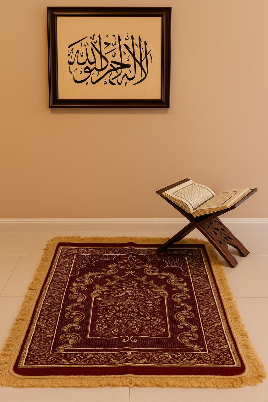 Luxury Velvet Musallah Prayer Mat – Soft & Comfortable for Daily Salah